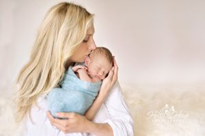 Newborn Photographer-9.jpg